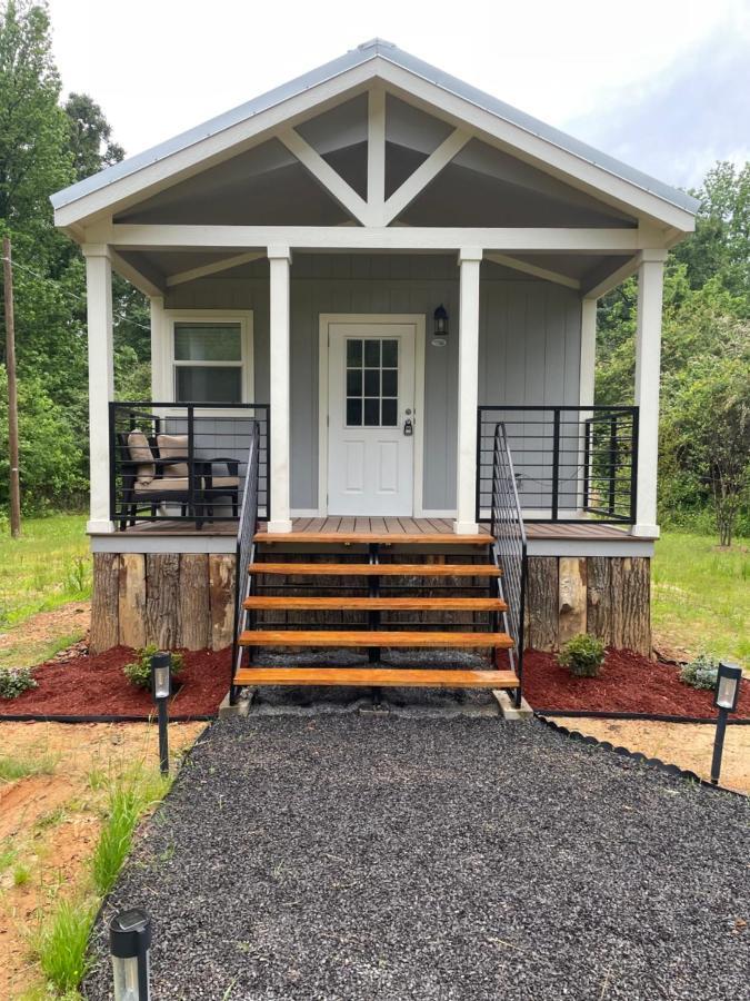 Charming Tiny Home! Close To Oxford, Sardis Lake, Safari Animal Zoo Экстерьер фото